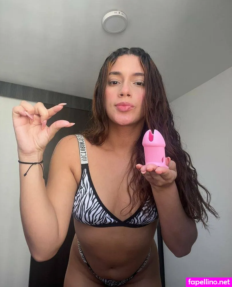 Curly.karol, curlybykarol Leaked Nude Picture #5L6vSiToRw