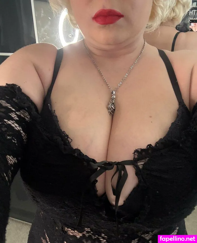 Curvymmonroefree, thecurvymonroe Leaked Nude Picture #ZxIKu4Yjbh