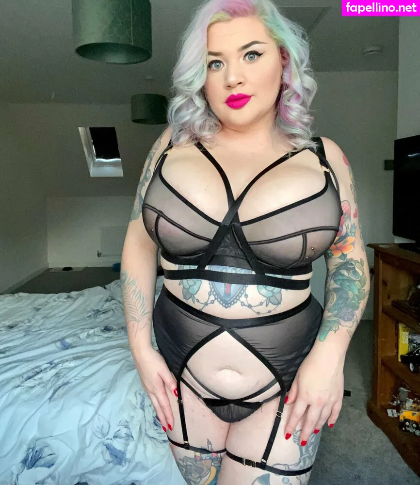 Afieldguidetogettinglost, curvysjay Leaked Nude Picture #MO1TfrCGpP