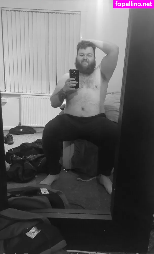 Bbbbrrrreeezy, daddyybearrfree Leaked Nude Picture #RVBuoGUaFY