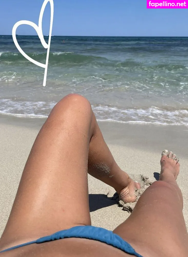 Danni.menzies Leaked Nude Picture #Tlyu0fx2P5