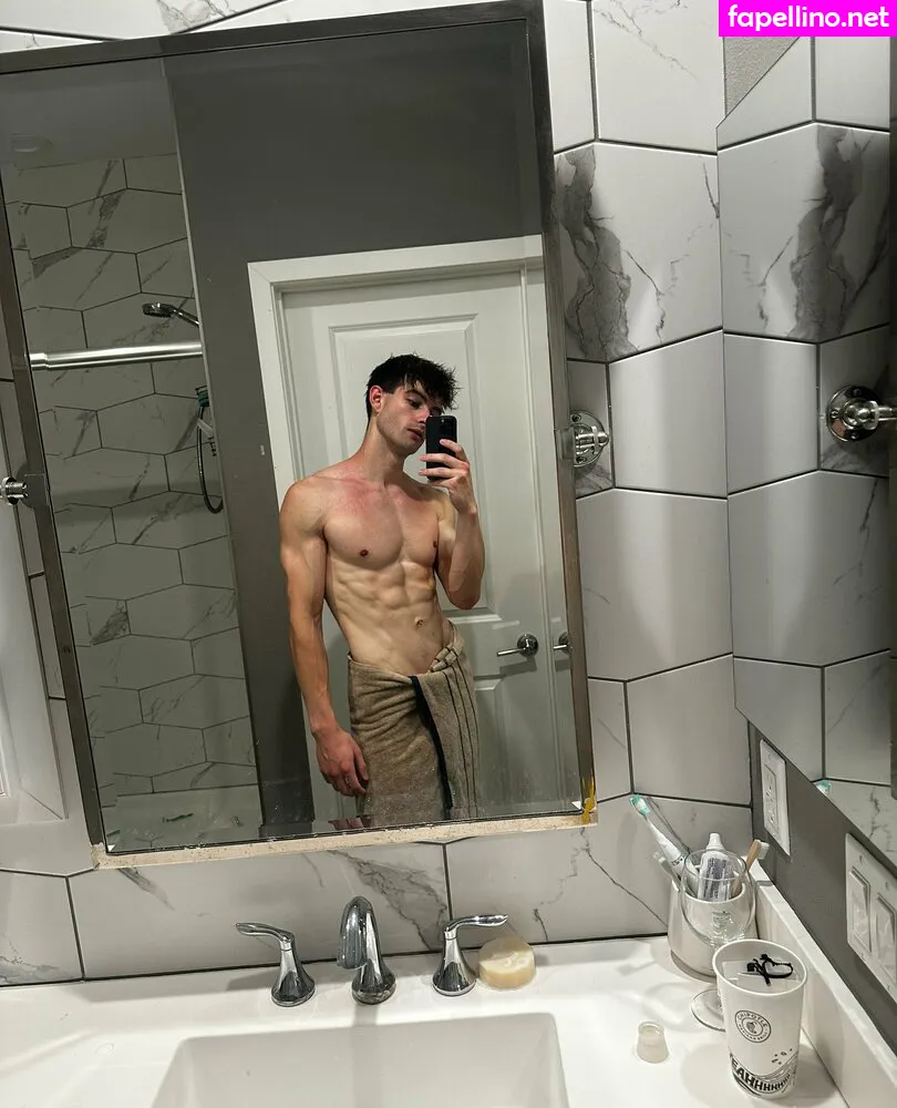 Darrelljones, darrelljoness Leaked Nude Picture #Pyu6s9c7US