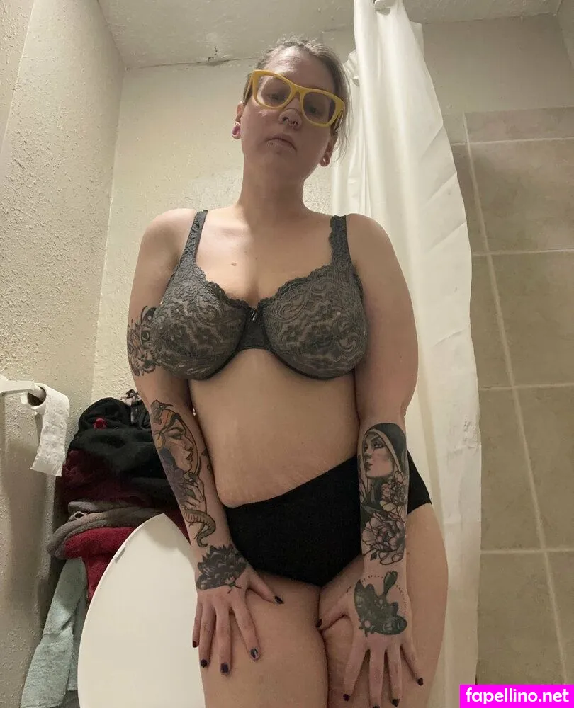 Dezironiofficial Leaked Nude Picture #EVAc7EH4eC