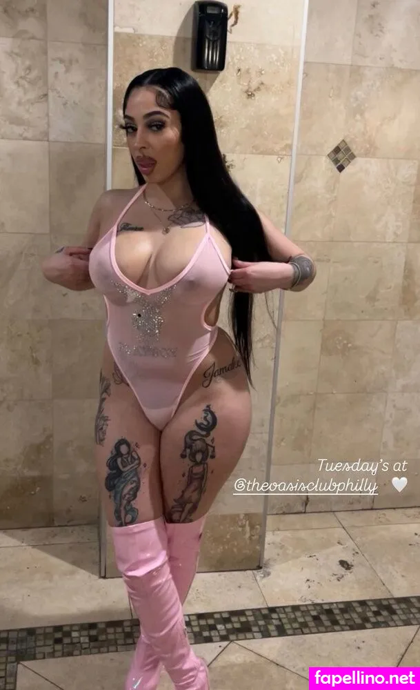 Diamondtia, tiathe1 Leaked Nude Picture #9Ilc5eDavM