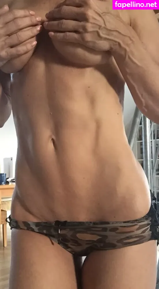 Dianaschell_official Leaked Nude Picture #iZNT0O2UOJ