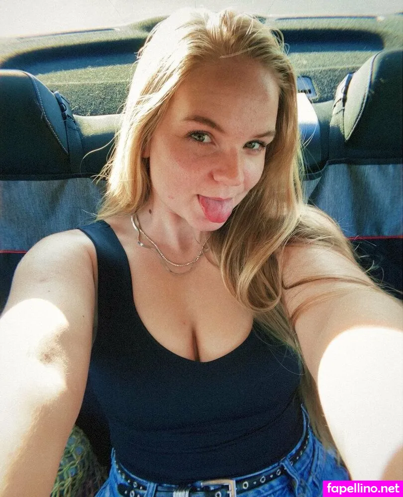Dietcokehead_, itsbrittanybitch Leaked Nude Picture #8C99VvqdcL