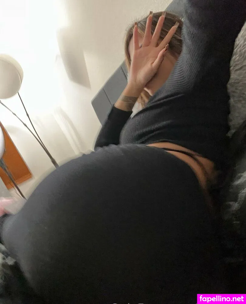Dressciii, dtiroblox Leaked Nude Picture #0R8SwVFhKM