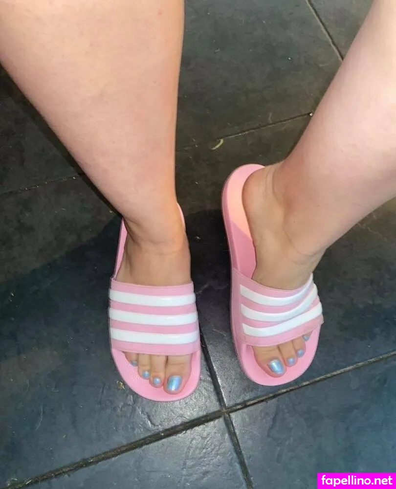 Dropdeadfeet Leaked Nude Picture #3qq7wuqr85