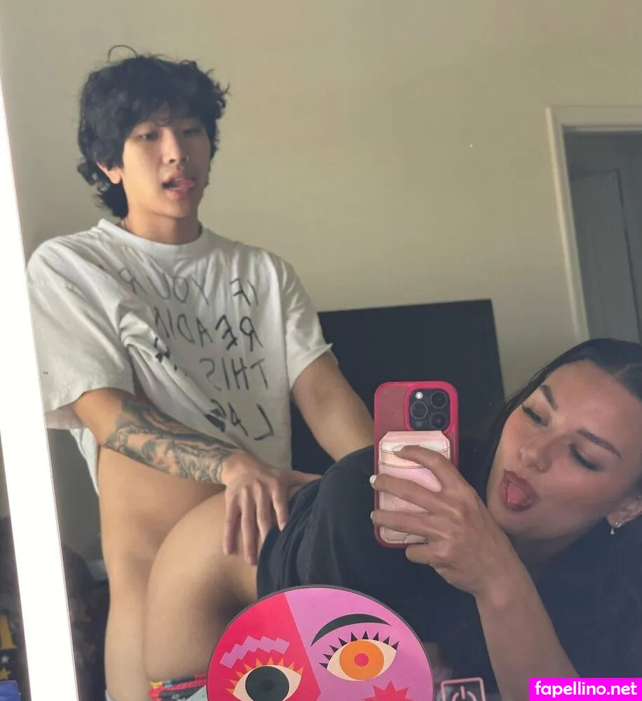 Hotdumpling, dumplinglilo, wantsomemaurathat Leaked Nude Picture #2KNMGLUxlU