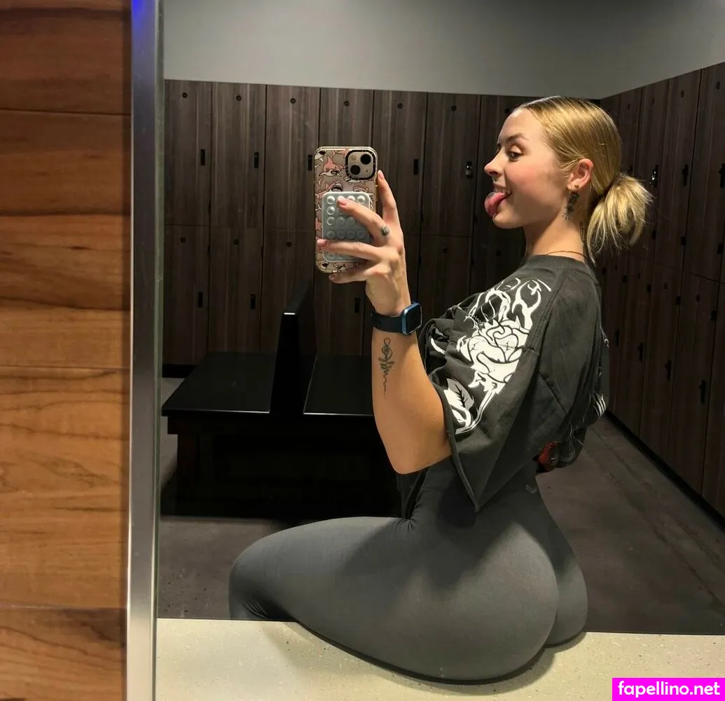 Eisleyhoppe, the.healthqueen Leaked Nude Picture #YJi2I4BMp3