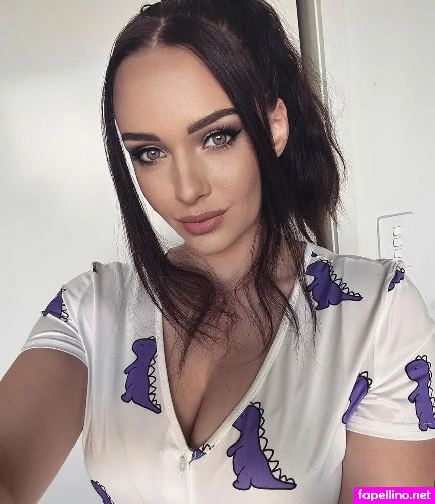 Eleanorsaur, eleanorsaurtv Leaked Nude Picture #0rPFNAEC2U