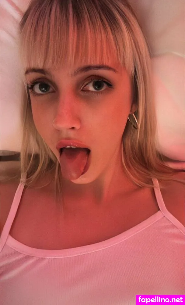 Ellabeefreshman, ellamberman Leaked Nude Picture #KYOIpkUpVP