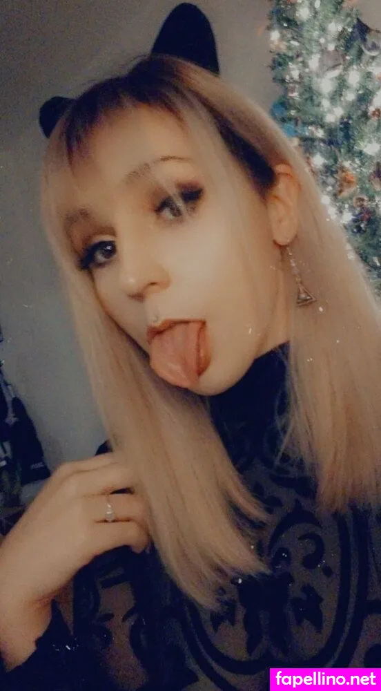 Elliebeansfree, queenjellybeany Leaked Nude Picture #QExV1LeceM