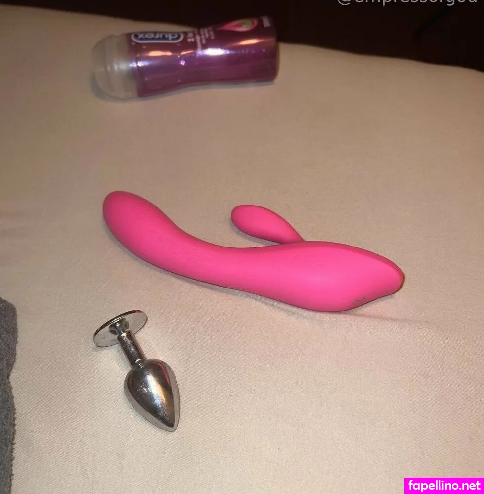 Emely_xtc, emelycart_pur Leaked Nude Picture #KiqTC1FLko