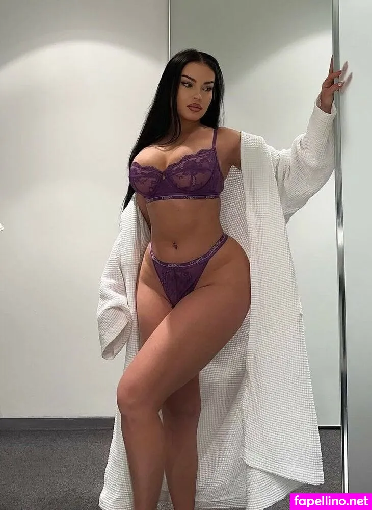 Emiliaofficial, emjeni Leaked Nude Picture #5CQj2ZPpUm