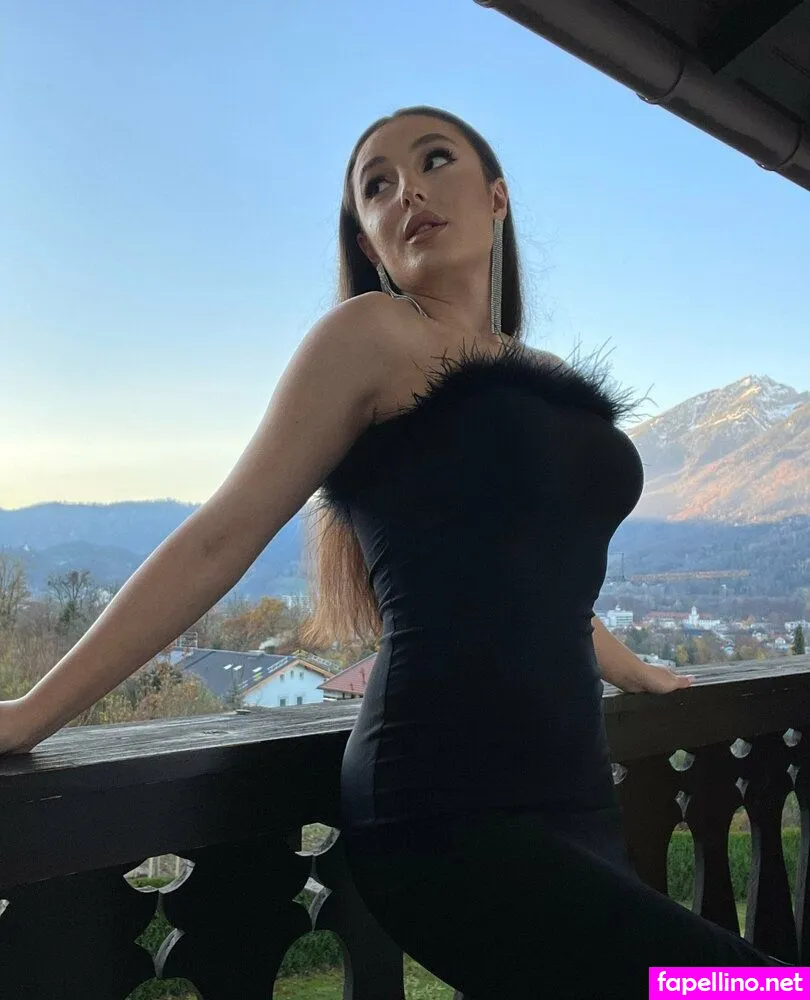 Emilia_wonderfulvip Leaked Nude Picture #BN2cJCbTMW