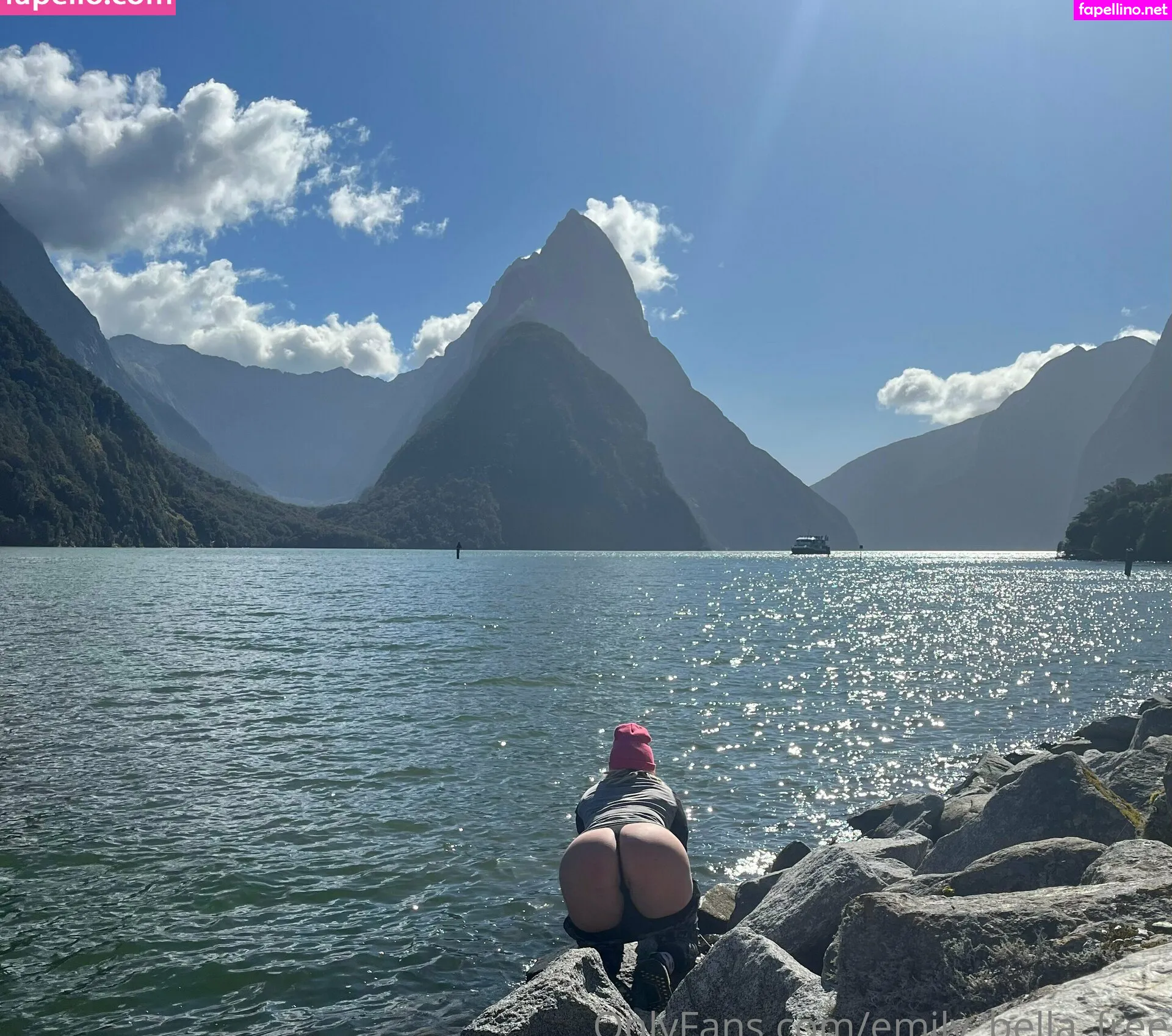 __bellaella, emily_bella_free Leaked Nude Picture #juHmCBImdC