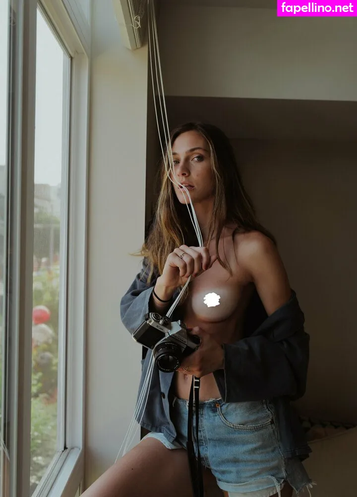 Emilyhallfree, heyemilyhall Leaked Nude Picture #9qXkEpLU6f