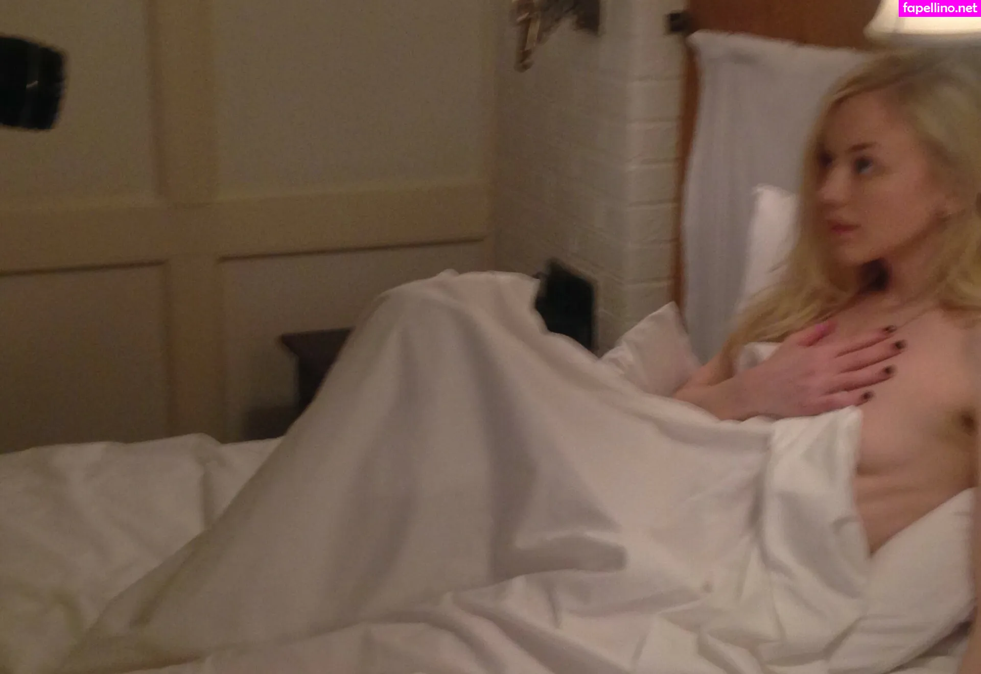 Emmykinney, https: Leaked Nude Picture #cYTJOCezPG