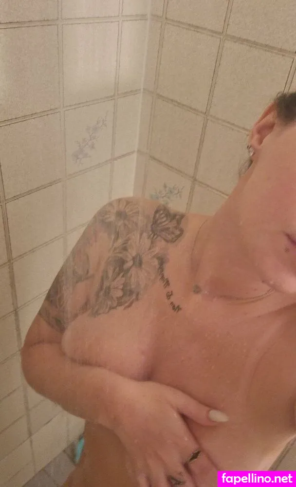 Emilycaitlynmay, mumgonewild3, ooolalamummy Leaked Nude Picture #VKRoQk1Jbe