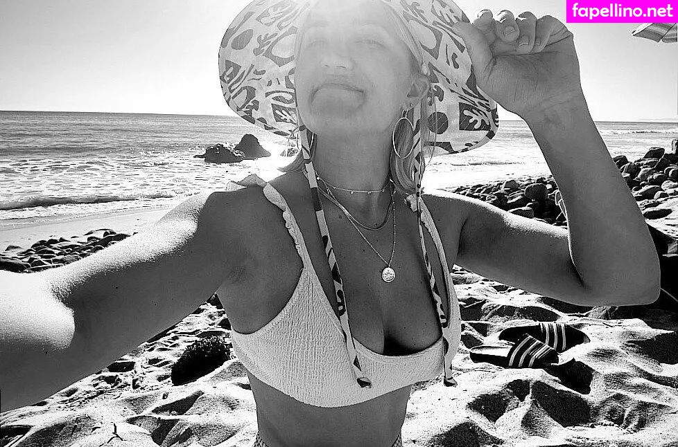 Emilyosment, laurenx687 Leaked Nude Picture #xNSmPbF50s