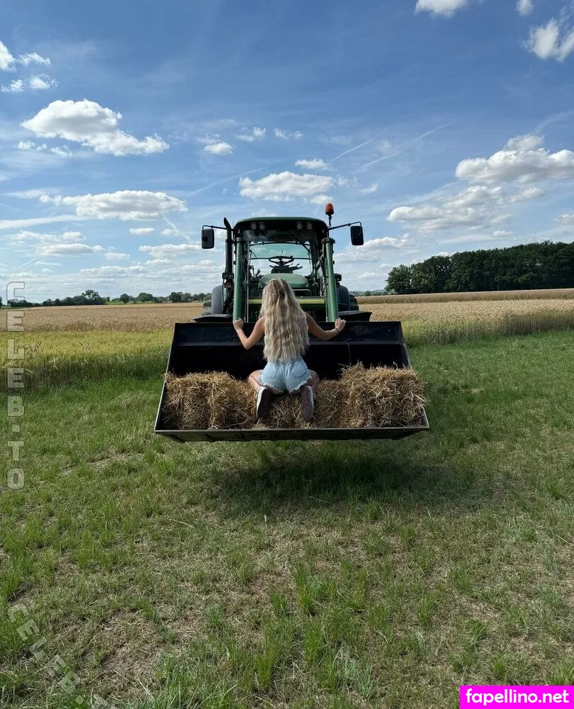 Emilypeperoni, emilyspicy666 Leaked Nude Picture #SMYRA1wtNh