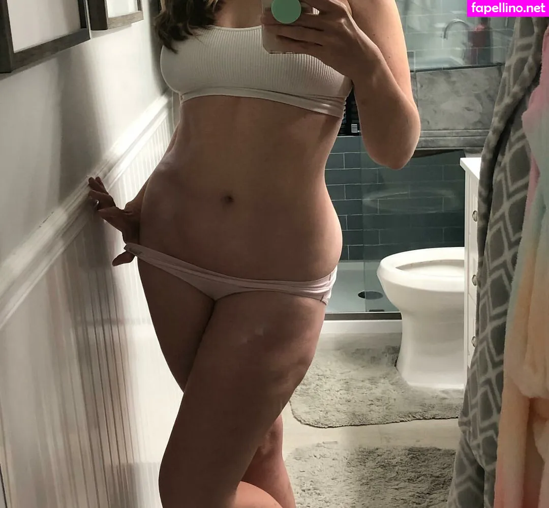 EmilySequoia, emilysequoiaof Leaked Nude Picture #AJnfvcmV0p