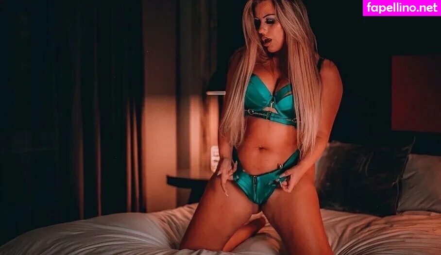 Emilyblakebs, emilyblakeuk Leaked Nude Picture #jhBU2hsPwO