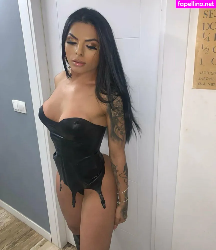Emilysales19, missemofficial Leaked Nude Picture #tQaeGz2jFA