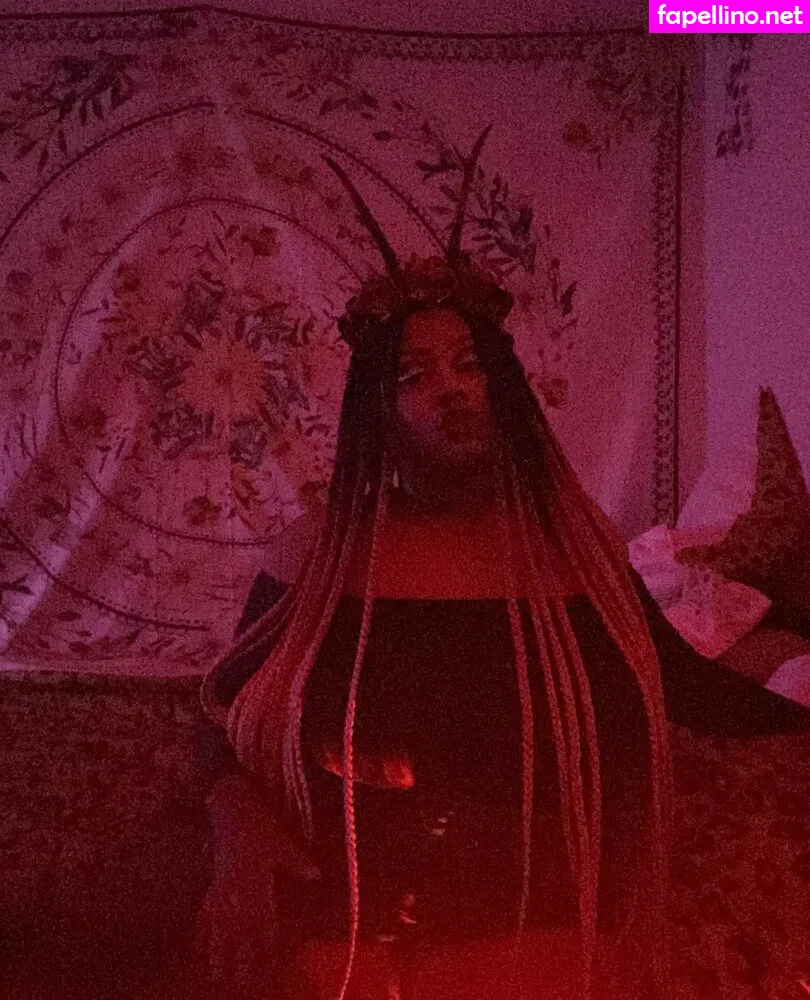 Emithegoddess, emsthegoddess Leaked Nude Picture #2Mz6yZD0Hy