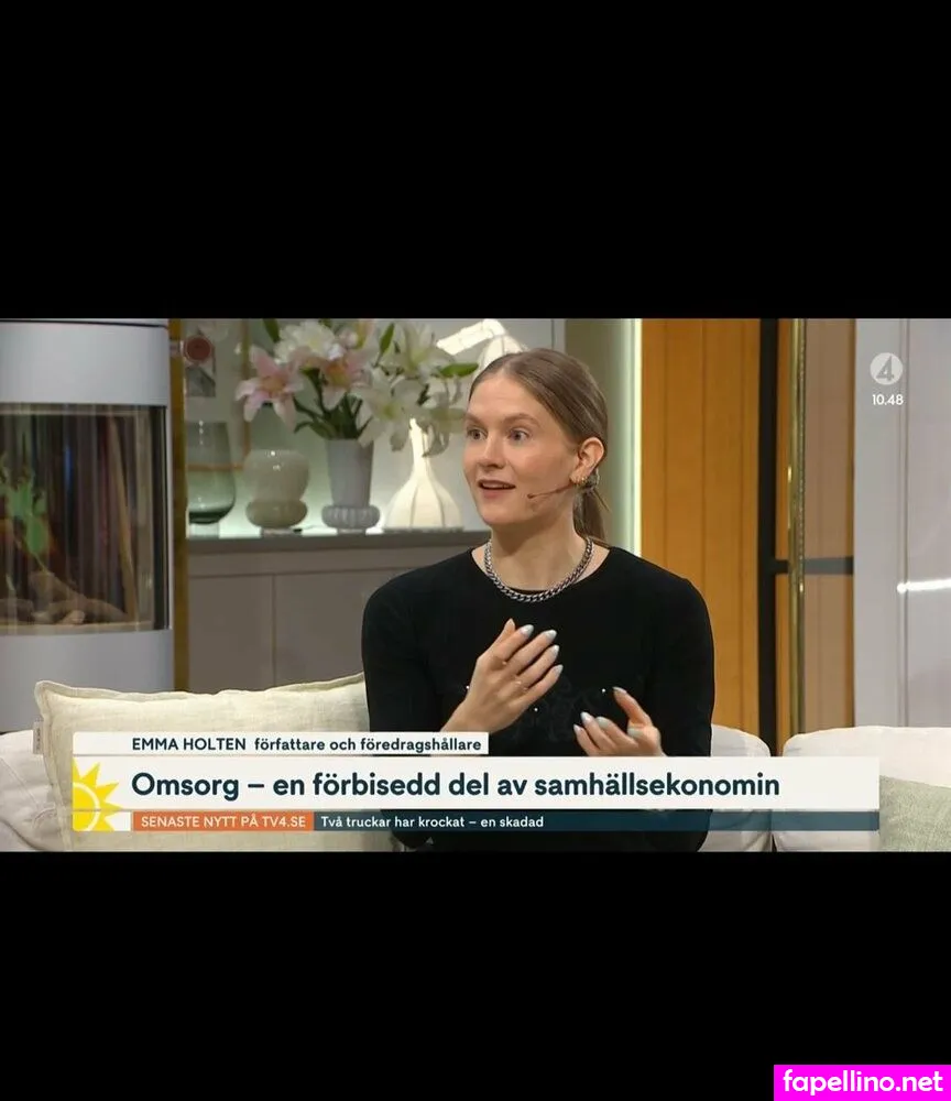 Emma Holten Leaked Nude Picture #UABVAQoiJQ