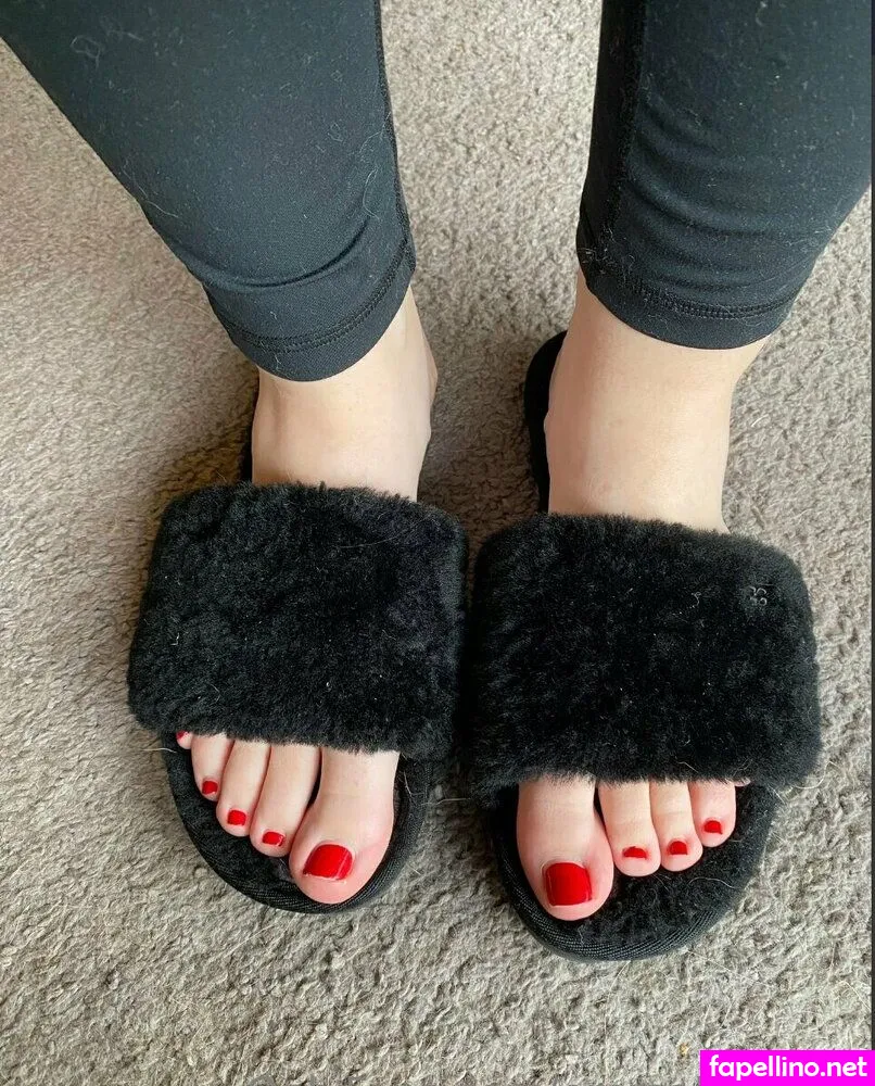 Emmaleefroe, emmaleesfeet Leaked Nude Picture #6pv41AUpJf