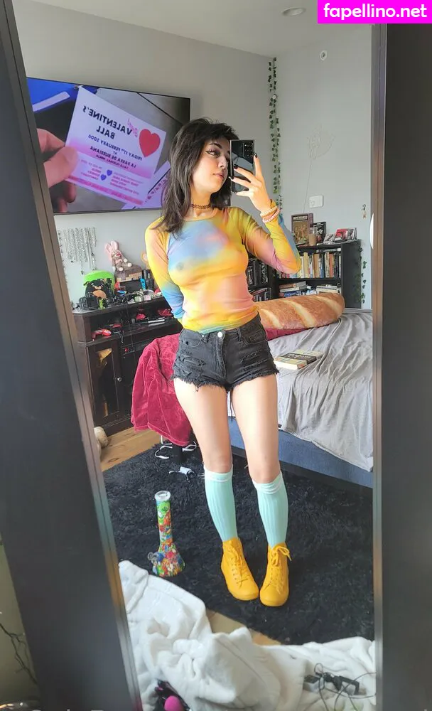 Obvious_Confusion699, emogrl98, emostonergorl, smolstarcaster Leaked Nude Picture #1lT3M7xeQw