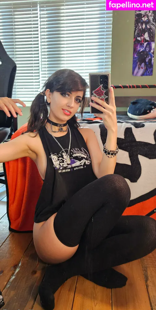 Obvious_Confusion699, emogrl98, emostonergorl, smolstarcaster Leaked Nude Picture #WDCVMKI9Qs