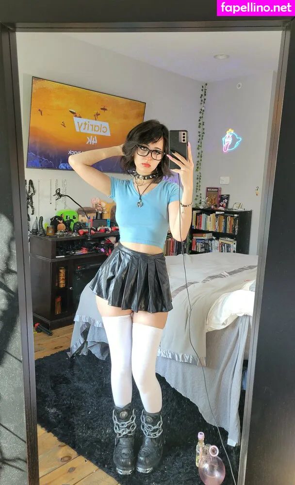 Obvious_Confusion699, emogrl98, emostonergorl, smolstarcaster Leaked Nude Picture #XomeFEw29x