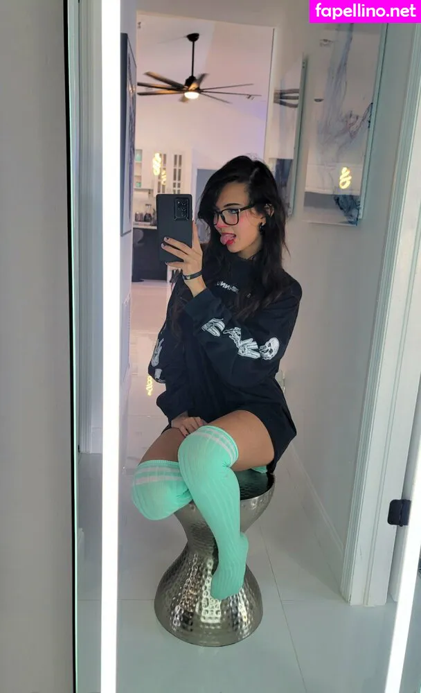 Obvious_Confusion699, emogrl98, emostonergorl, smolstarcaster Leaked Nude Picture #bHtV8zkZWx