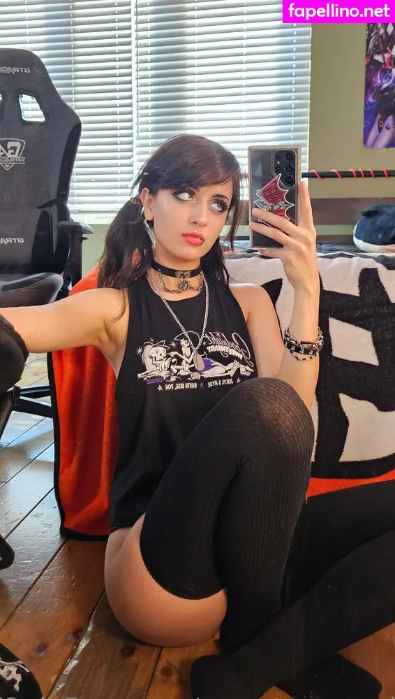 Obvious_Confusion699, emogrl98, emostonergorl, smolstarcaster Leaked Nude Picture #jO13yBYQ7v