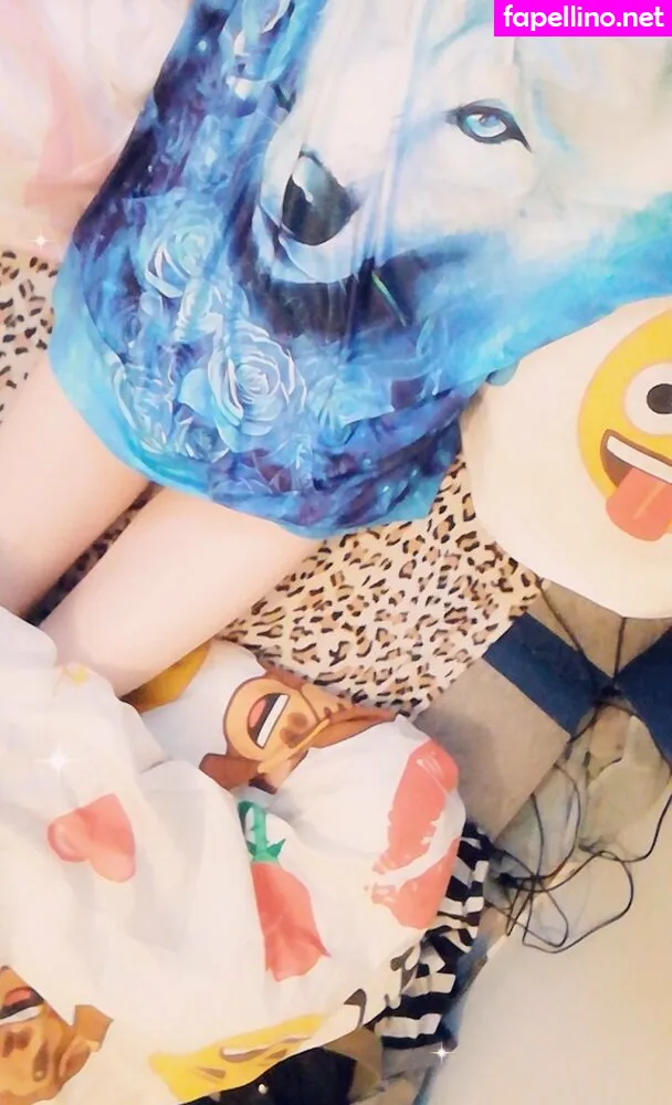 Emmers6969669696969, emster6969 Leaked Nude Picture #2byhZVx6sn