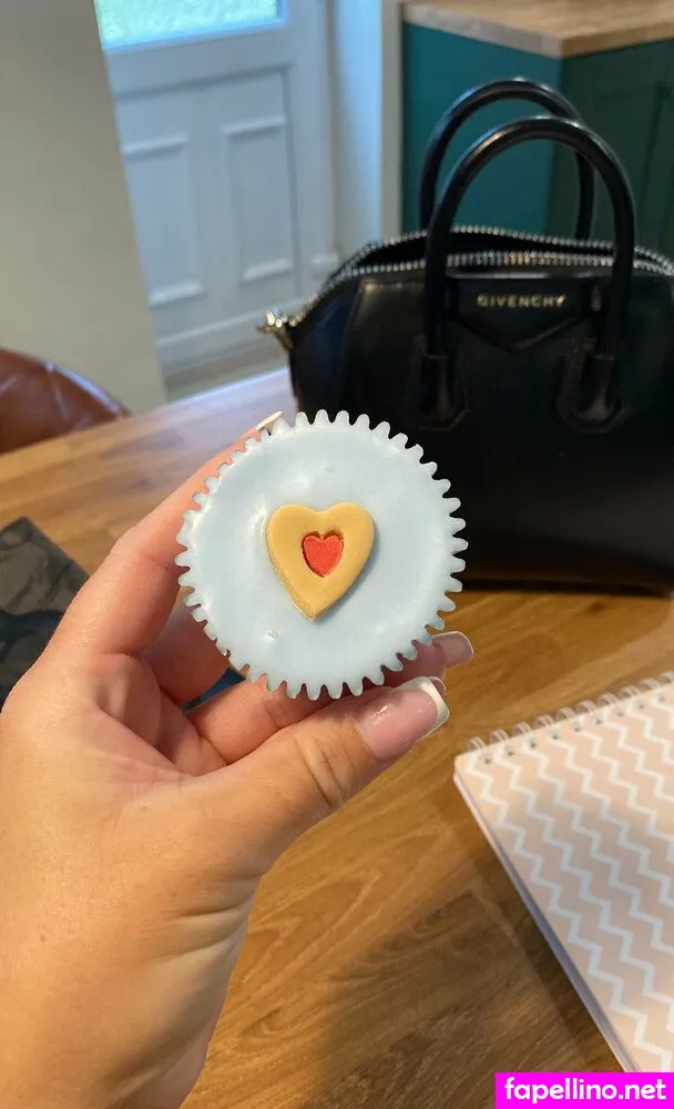 Erindoesonlyfans, erindoesorganizing Leaked Nude Picture #PdCnBVIWY4
