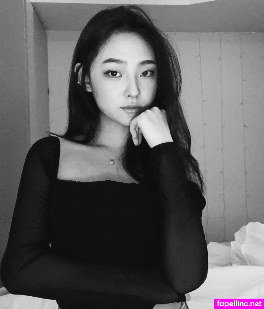 Esther Lee, esblee2, goodie_isabelle Leaked Nude Picture #4Khv0W7Ng8