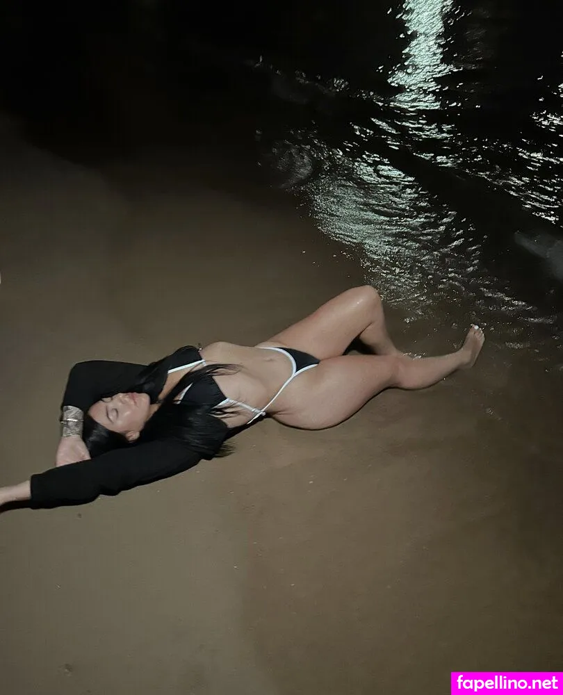 LaMamalona4k, estefanirios, la_mamalona4k Leaked Nude Picture #NcTKNsdGGO
