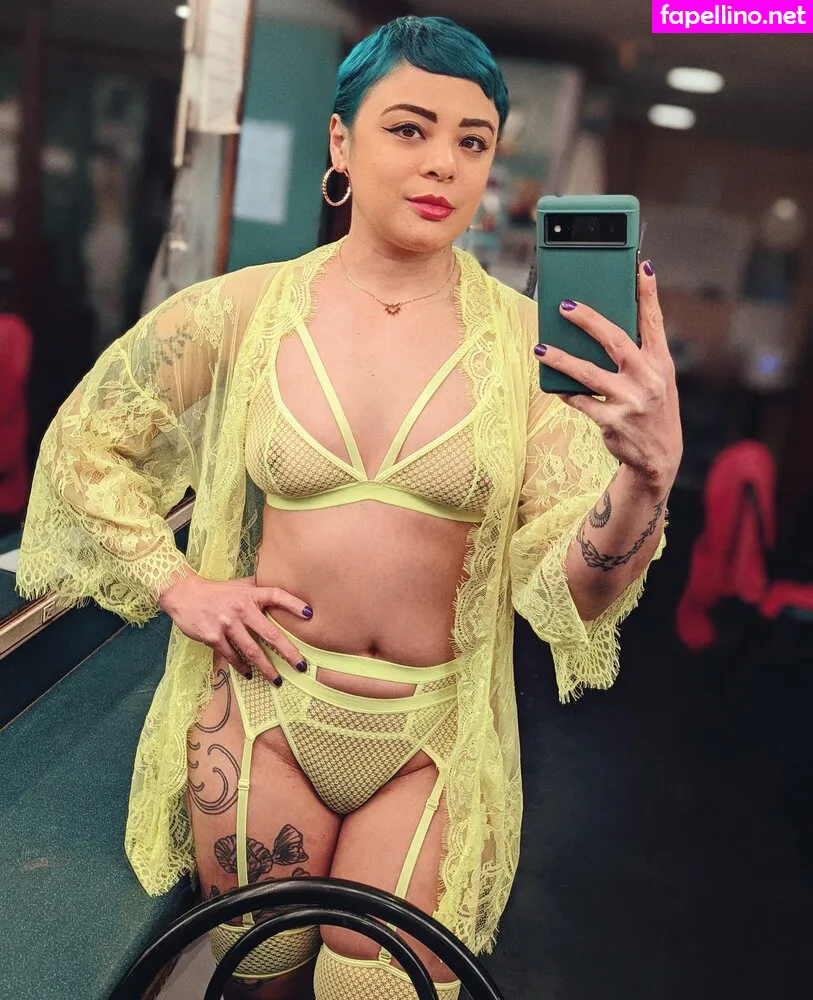 Burlesque Queen, EvelynVinyl, valkyriev Leaked Nude Picture #otleQi4HDJ