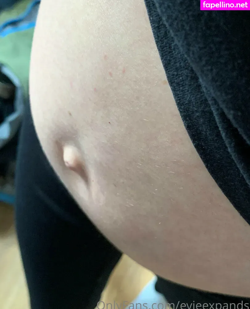 Evie_expansion, evieexpands Leaked Nude Picture #2SFDI86G2u