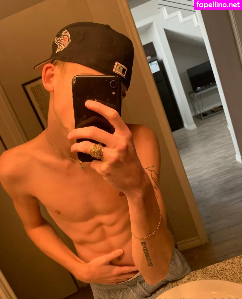 Exclusivehuddy, highlyexclusive_ Leaked Nude Picture #PtjUrfeD9V