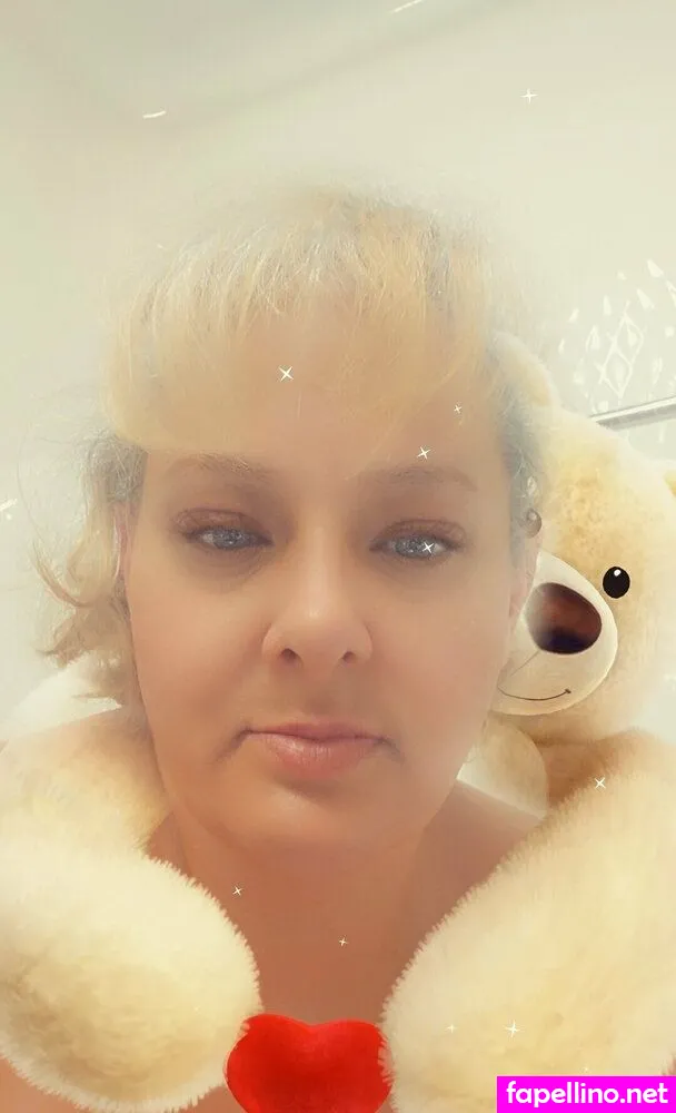 Eyeonfiire, eyessorre Leaked Nude Picture #XmFeW1i5kY