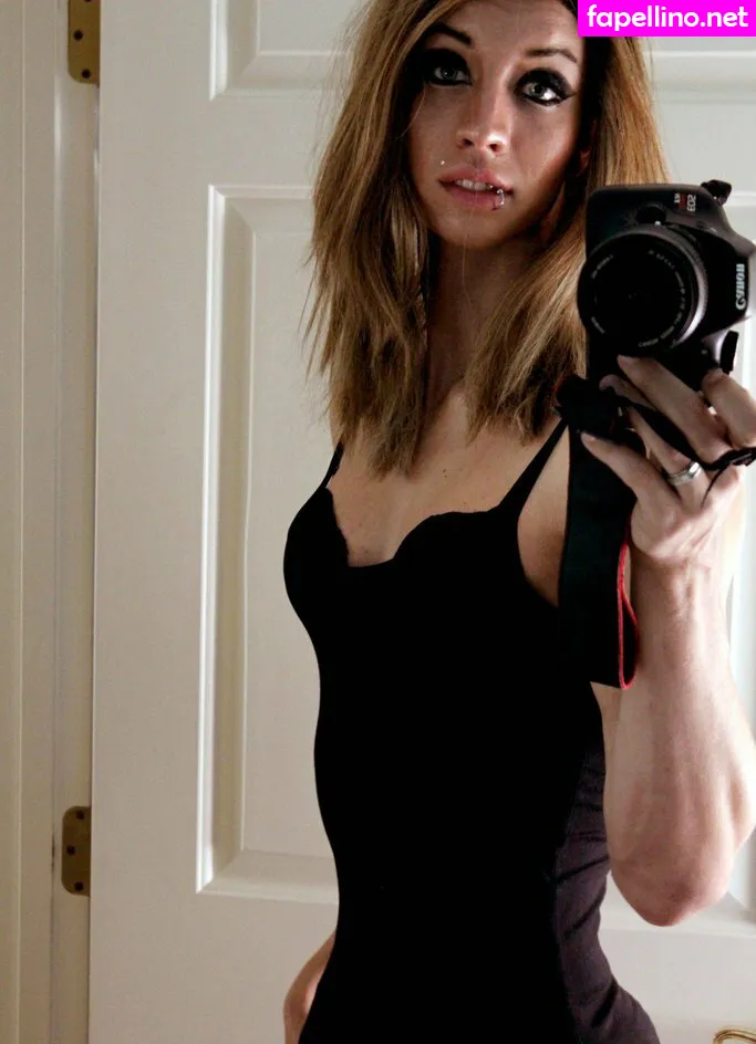Eve Imightbe, evieserena, quitsweatingme Leaked Nude Picture #gtH4O8wFFL