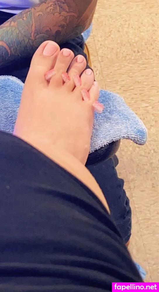 Feet-goddezz, foot.goddess16 Leaked Nude Picture #ttyk31d7t0