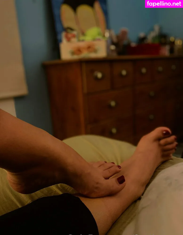 Amoreloretta, feetloretta Leaked Nude Picture #gWUtqcYKyy