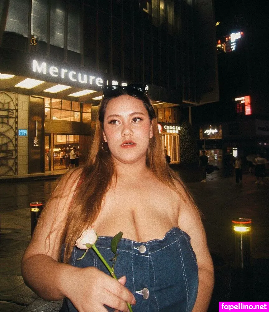 Chayada Dulyasatien (Busty Thai Model, fhong_fionax Leaked Nude Picture #dtff0fiDTv