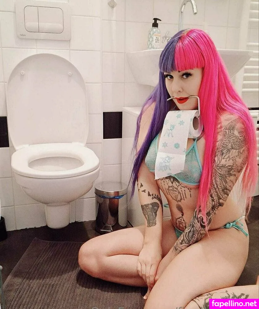 Breakingdad420, finaltcreators Leaked Nude Picture #8I7C75RhB1